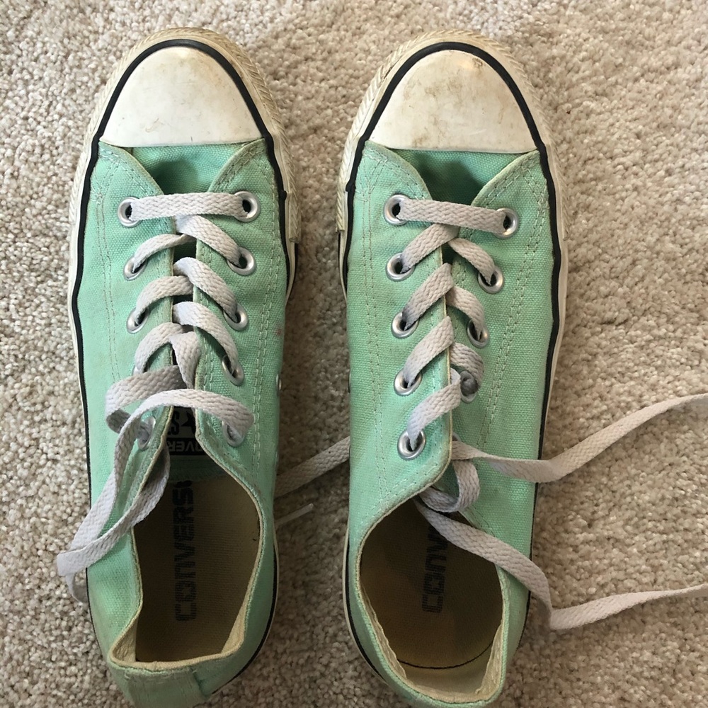 worn converse